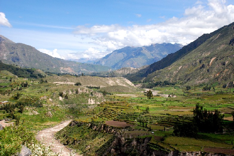 Colca Canyon Peru-Tour Operator OVERCROSS