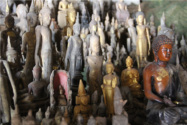 Buddhas in Laos, Deluxreise vom Reiseveranstalter OVERCROSS